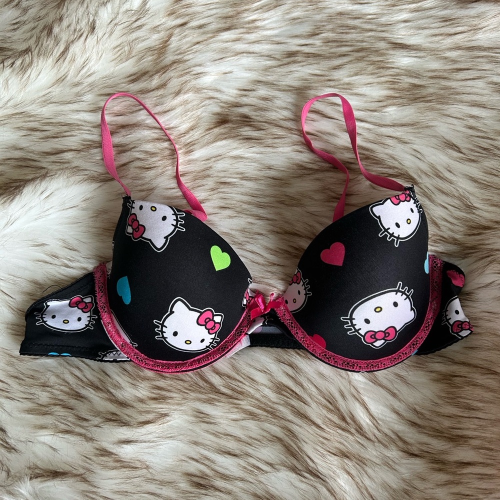 36B Hello Kitty bra